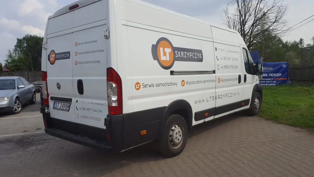 bus LT Skrzypczyk - wynajem busów